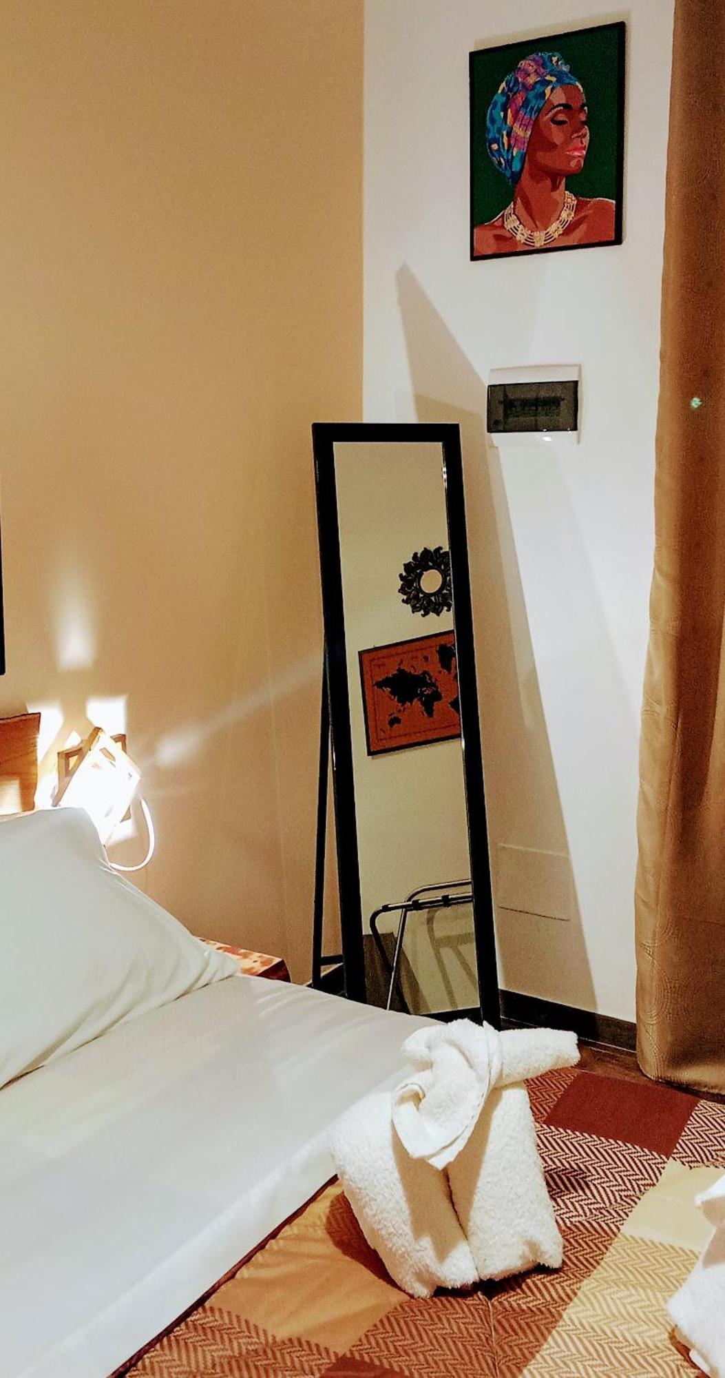 Big Mama Jungle Rooms Terracina Buitenkant foto