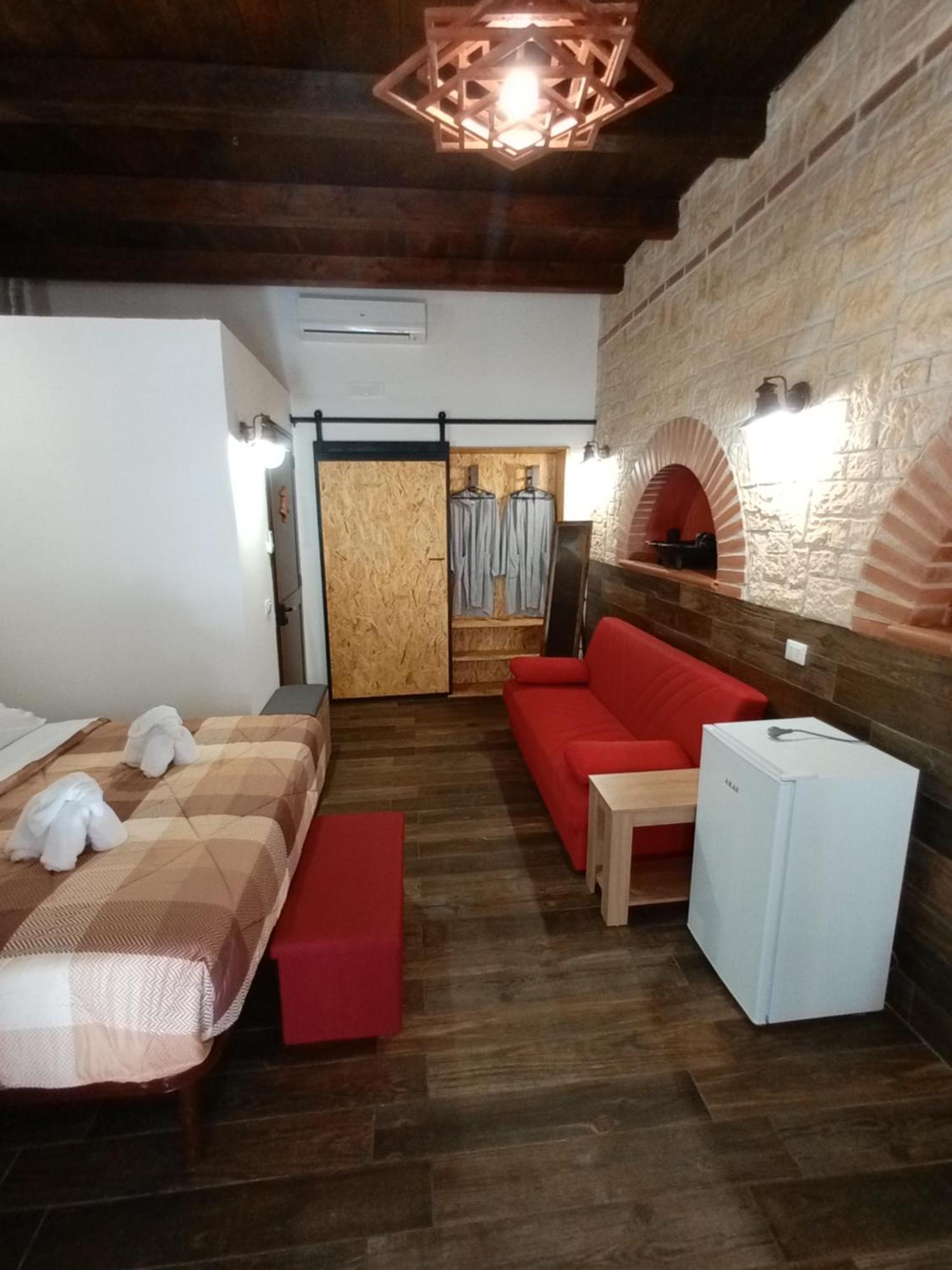 Big Mama Jungle Rooms Terracina Kamer foto
